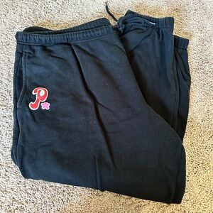 Parade size 3xl black sweat pants w pockets and ankle elastic